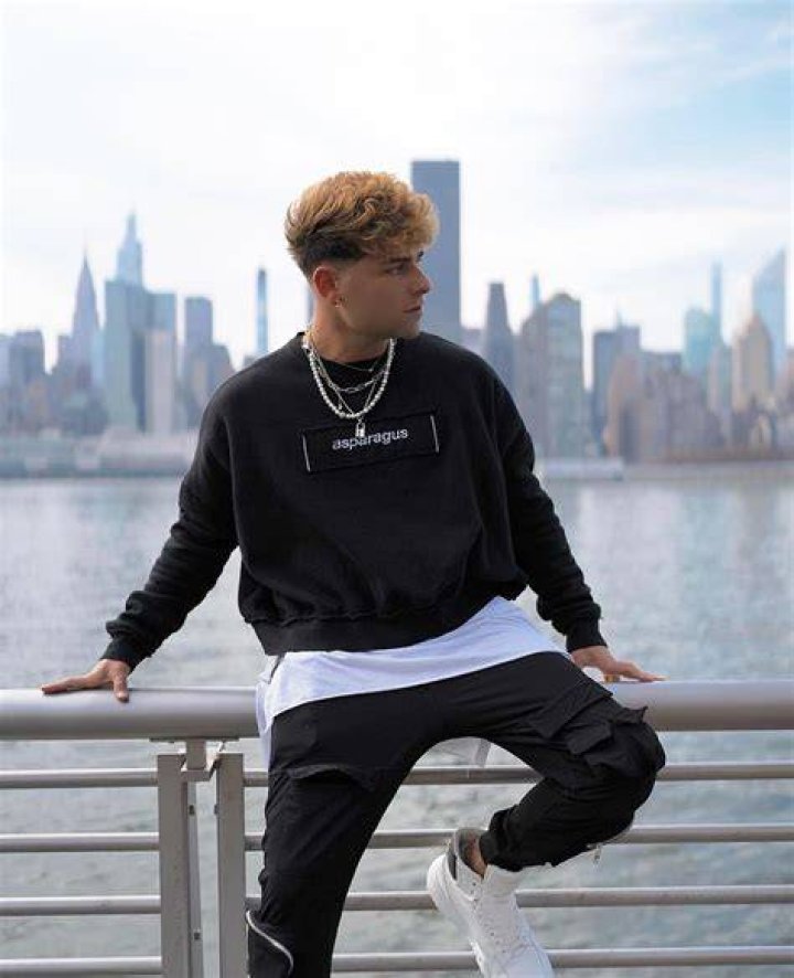 Coby Persin Biography