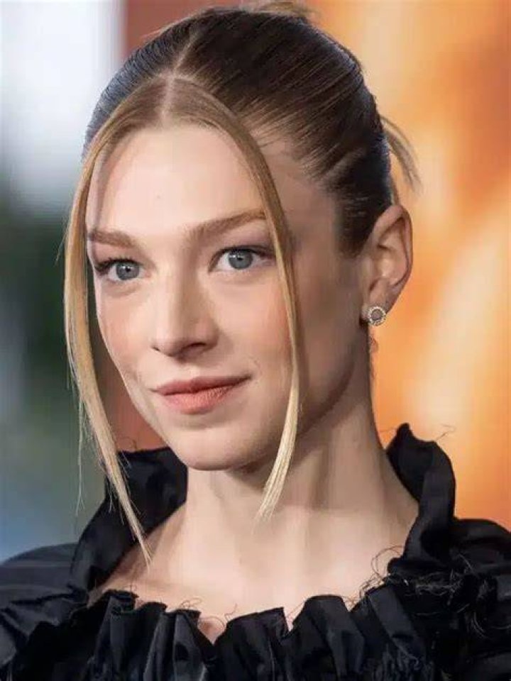 Hunter Schafer Biography