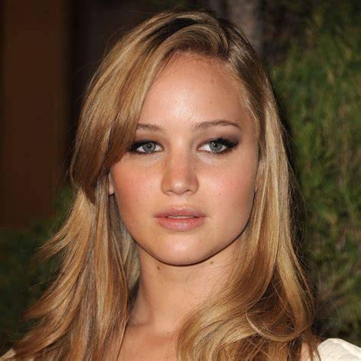 Jennifer Lawrence Profile Picture HOT